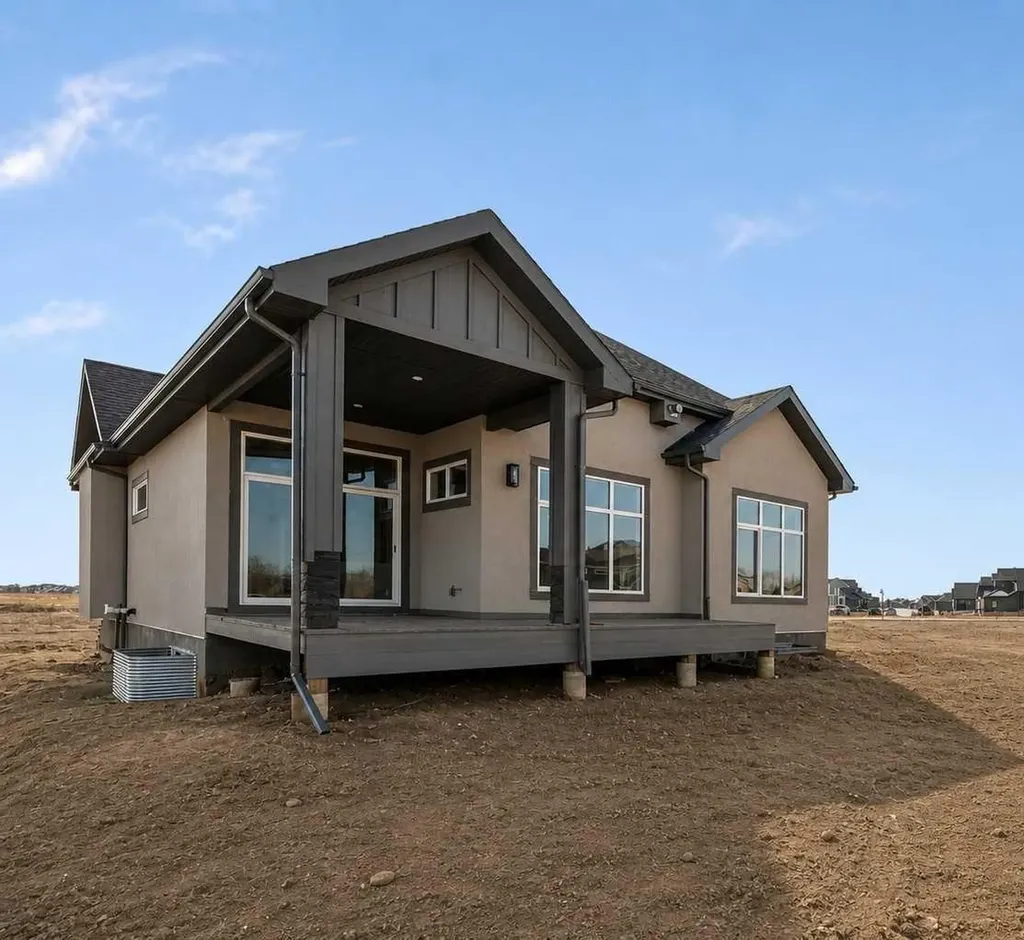 290 Muirfield Crescent Lyalta AB T0J1Y1