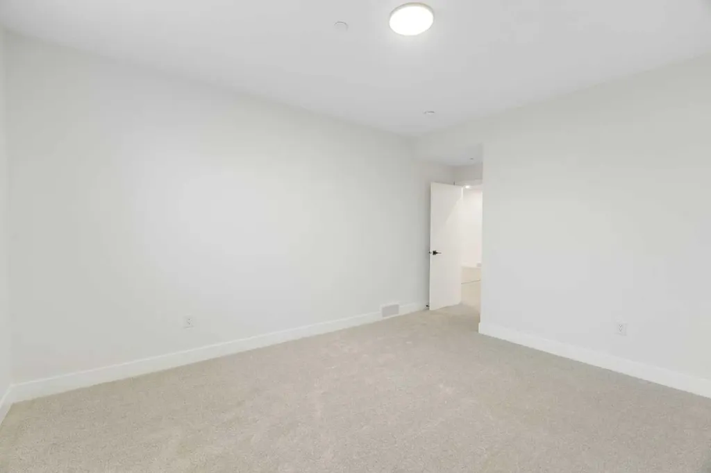 290 Muirfield Crescent Lyalta AB T0J1Y1