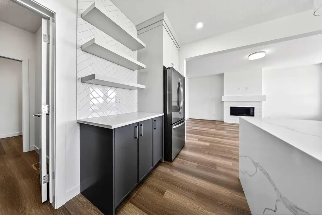 152 Copperhead Road SE Calgary AB T2Z 5G9