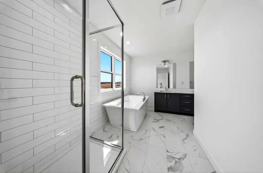 152 Copperhead Road SE Calgary AB T2Z 5G9