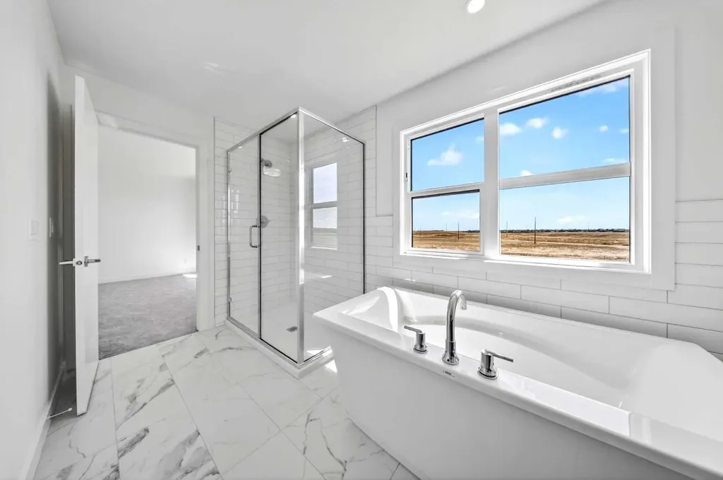 152 Copperhead Road SE Calgary AB T2Z 5G9