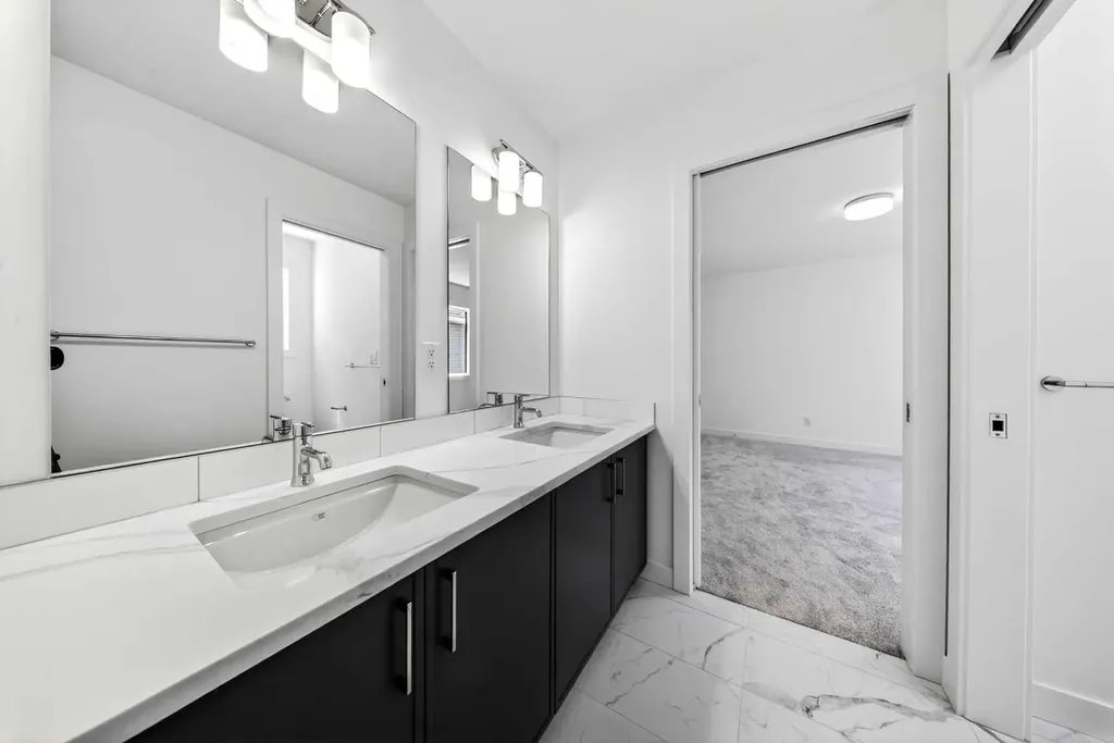 152 Copperhead Road SE Calgary AB T2Z 5G9