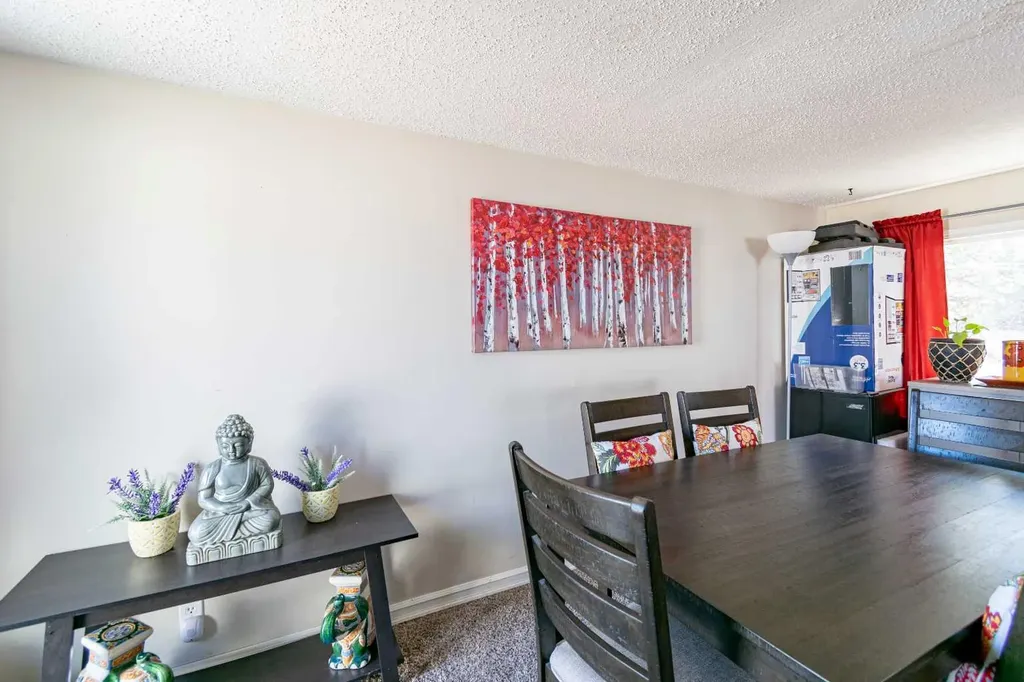 4 48a Street Close Alix AB T0C 0B0