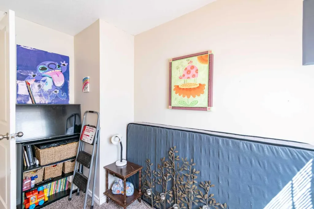 4 48a Street Close Alix AB T0C 0B0
