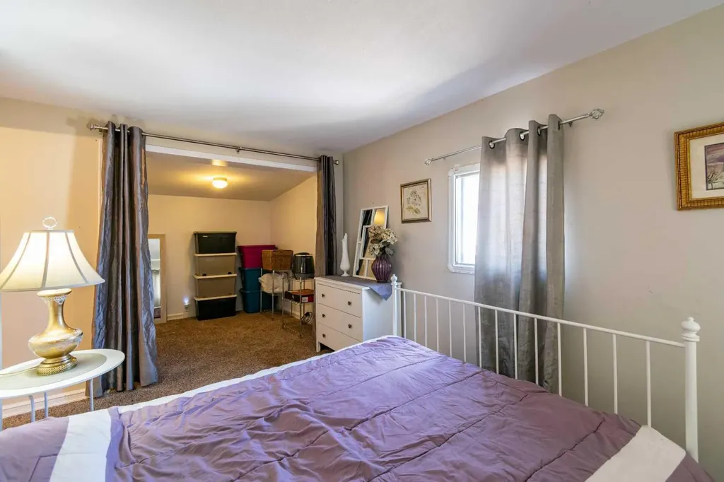 4 48a Street Close Alix AB T0C 0B0