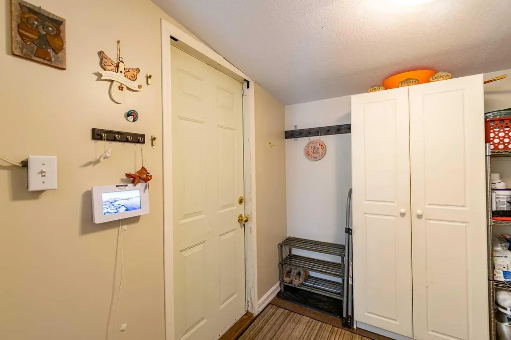 4 48a Street Close Alix AB T0C 0B0