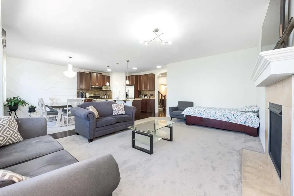 19 Skyview Ranch Crescent NE Calgary AB T3N 0E2