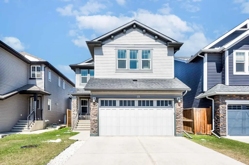 19 Skyview Ranch Crescent NE Calgary AB T3N 0E2