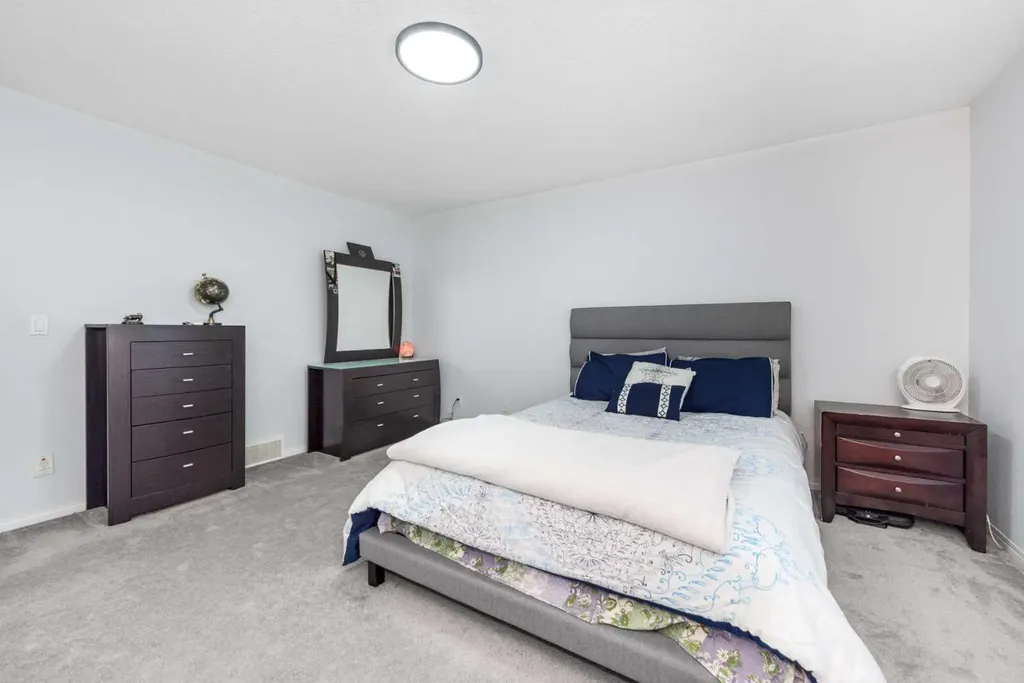 19 Skyview Ranch Crescent NE Calgary AB T3N 0E2