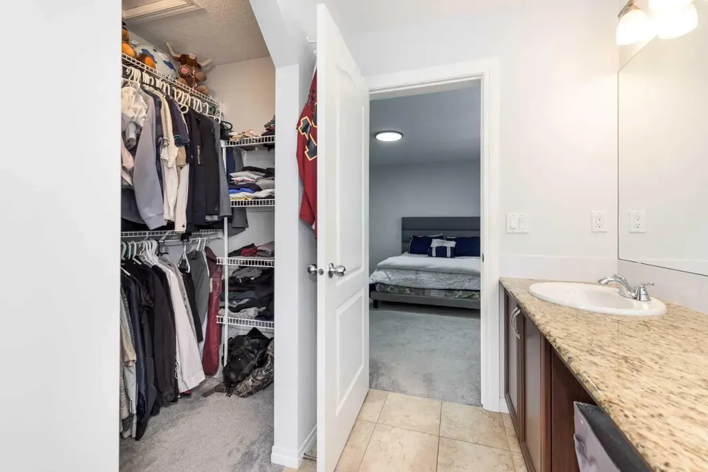 19 Skyview Ranch Crescent NE Calgary AB T3N 0E2