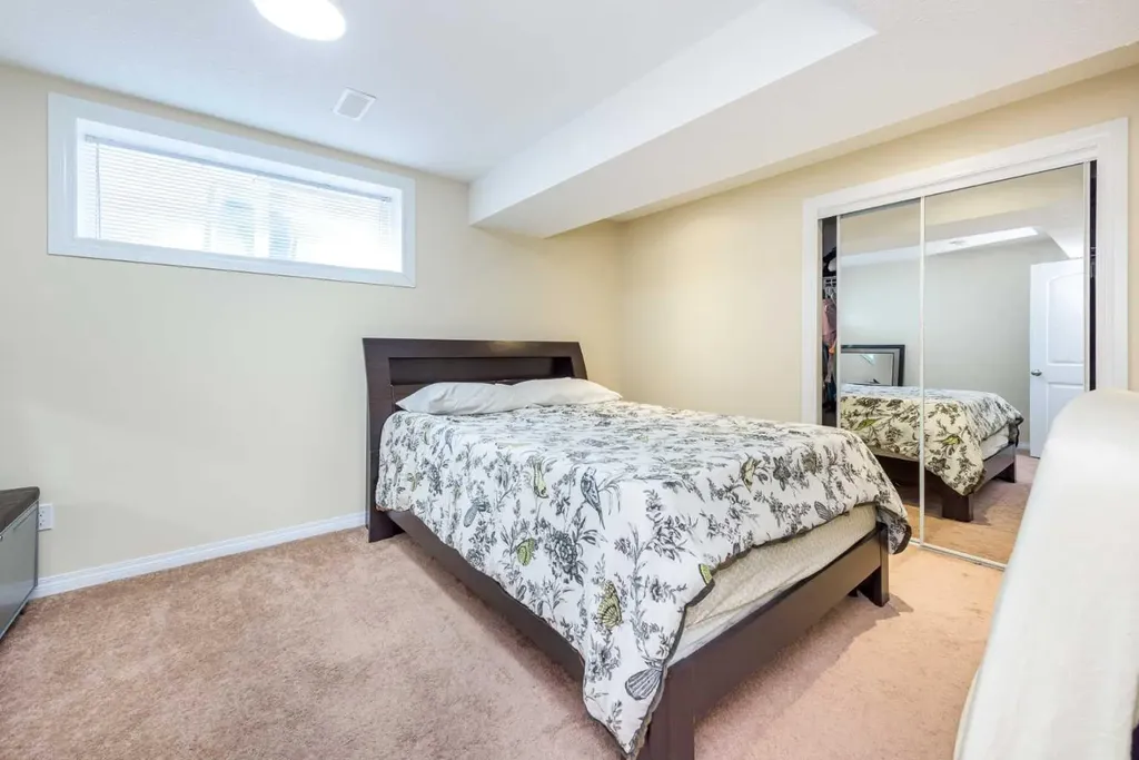 19 Skyview Ranch Crescent NE Calgary AB T3N 0E2