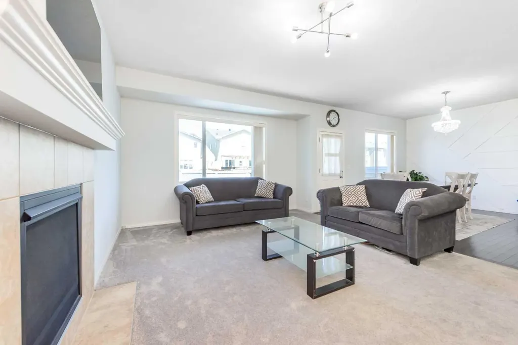 19 Skyview Ranch Crescent NE Calgary AB T3N 0E2