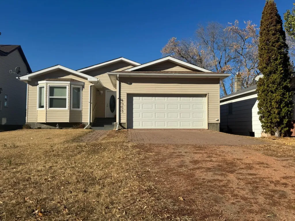 4953 49 Street Sedgewick AB T0B 4C0