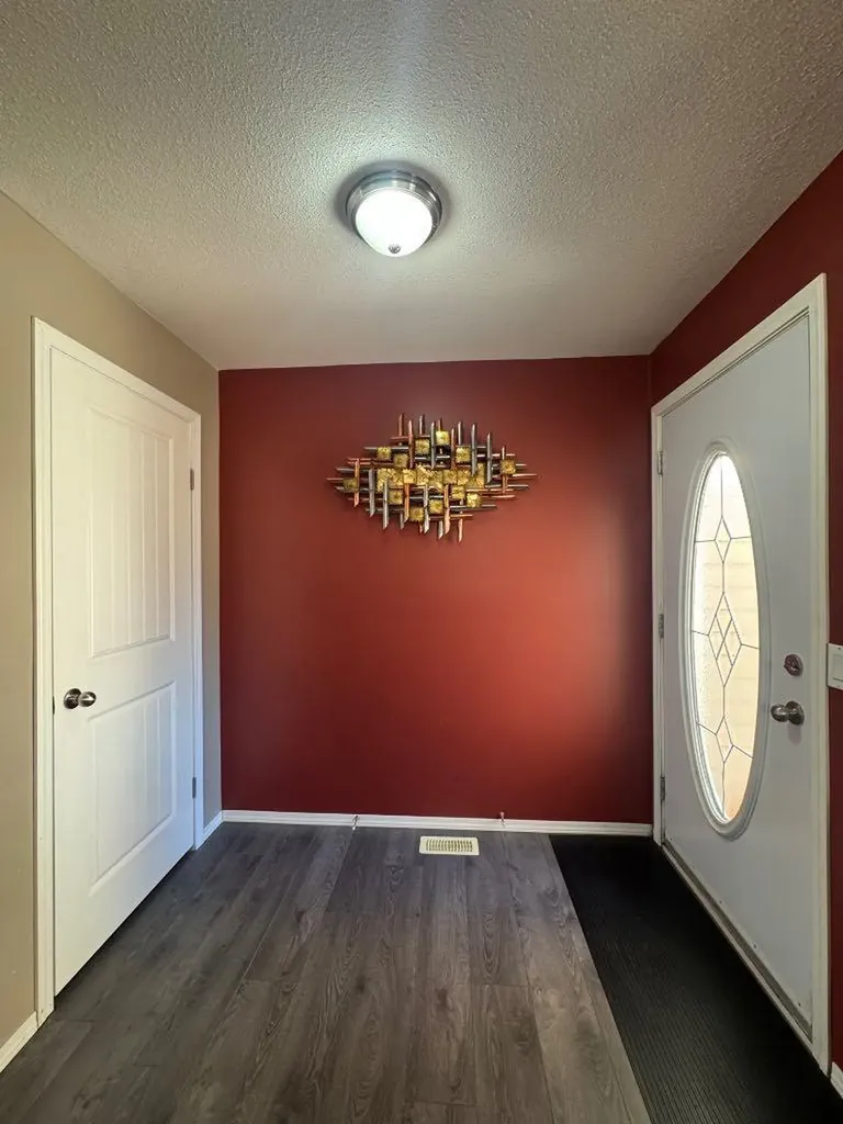 4953 49 Street Sedgewick AB T0B 4C0
