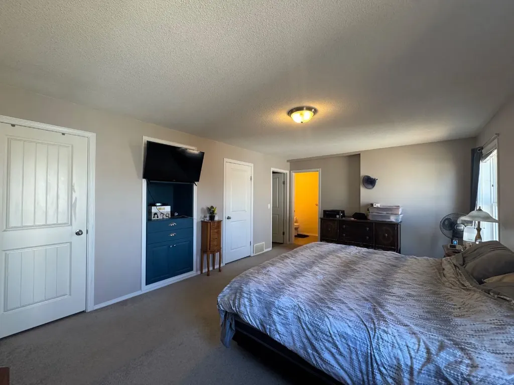 4953 49 Street Sedgewick AB T0B 4C0