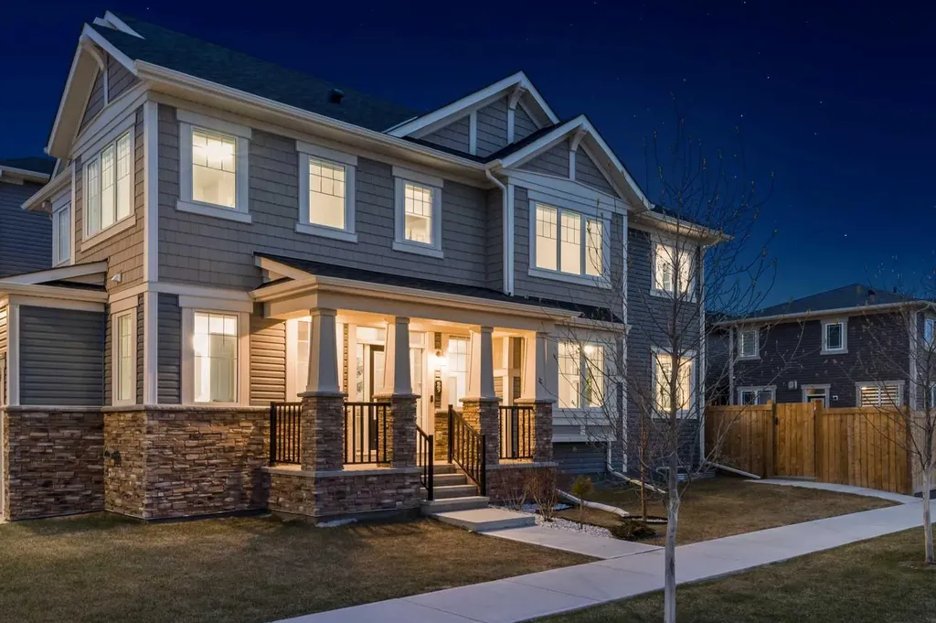 567 Osborne Drive SW Airdrie AB T4B 5L1