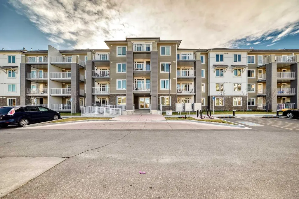 6118 80 Avenue NE Calgary AB T3J 0S6