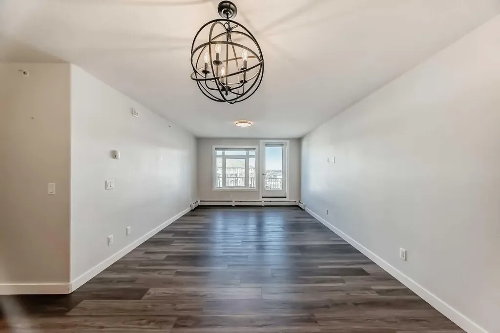 6118 80 Avenue NE Calgary AB T3J 0S6