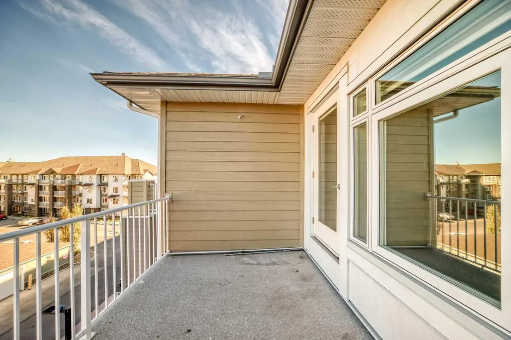 6118 80 Avenue NE Calgary AB T3J 0S6