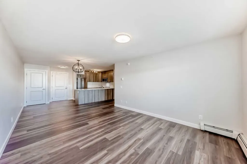 6118 80 Avenue NE Calgary AB T3J 0S6