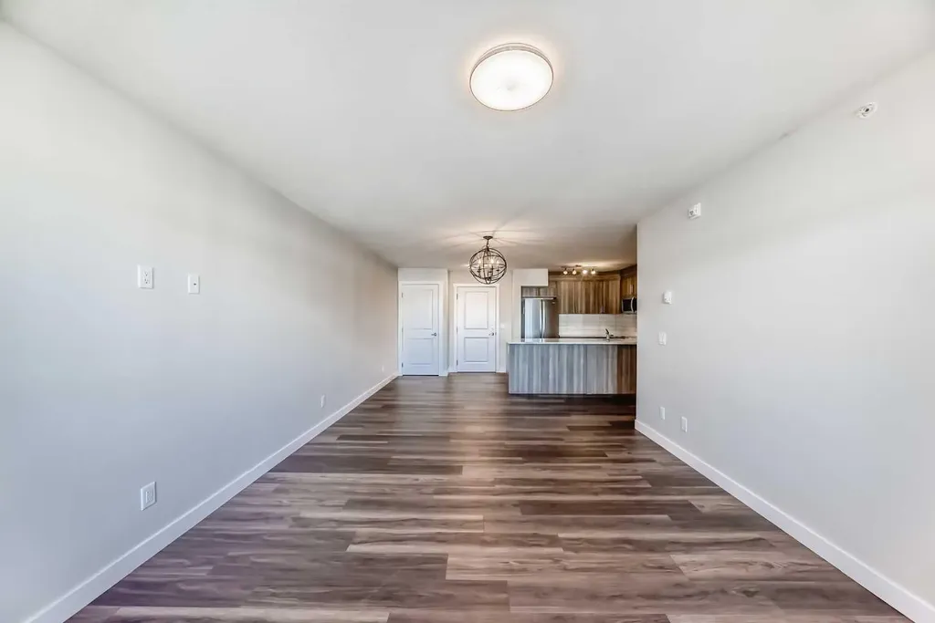 6118 80 Avenue NE Calgary AB T3J 0S6