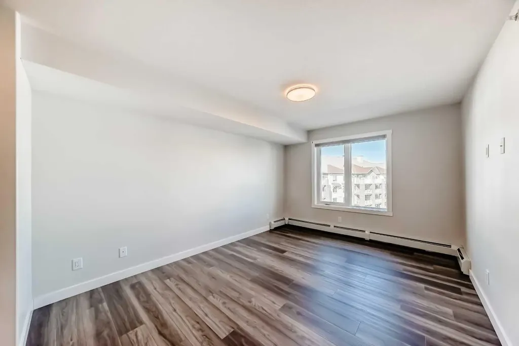 6118 80 Avenue NE Calgary AB T3J 0S6