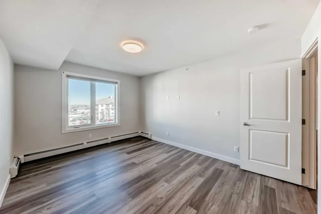 6118 80 Avenue NE Calgary AB T3J 0S6