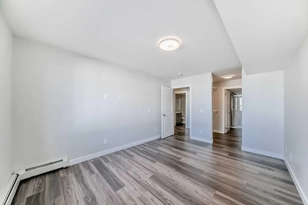 6118 80 Avenue NE Calgary AB T3J 0S6