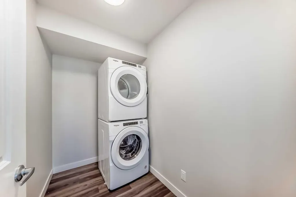 6118 80 Avenue NE Calgary AB T3J 0S6