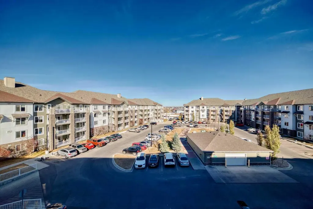 6118 80 Avenue NE Calgary AB T3J 0S6