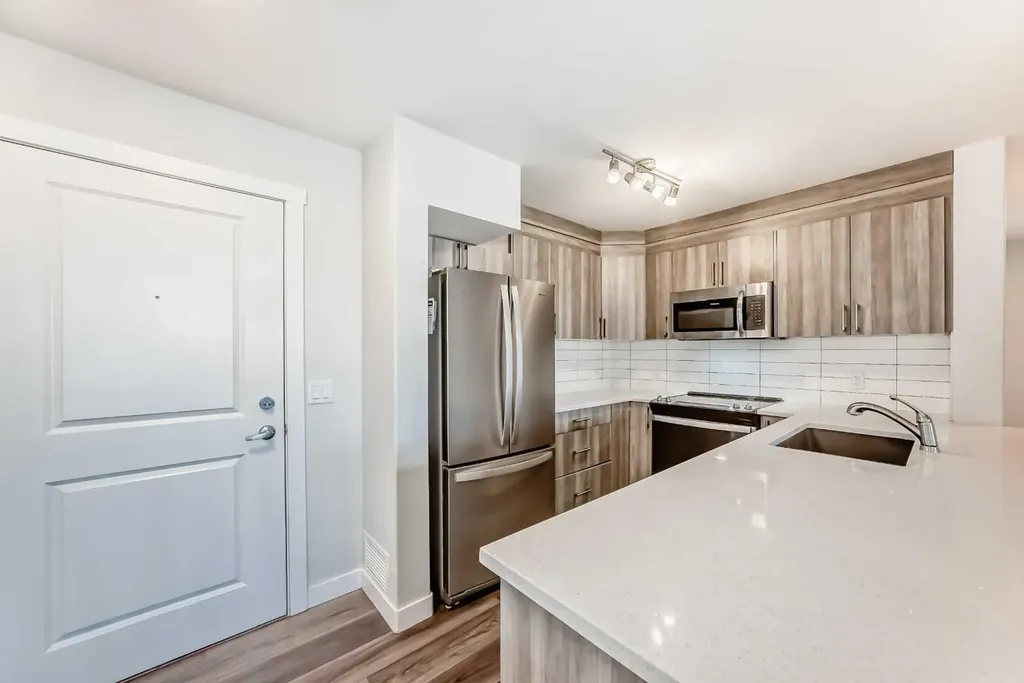 6118 80 Avenue NE Calgary AB T3J 0S6