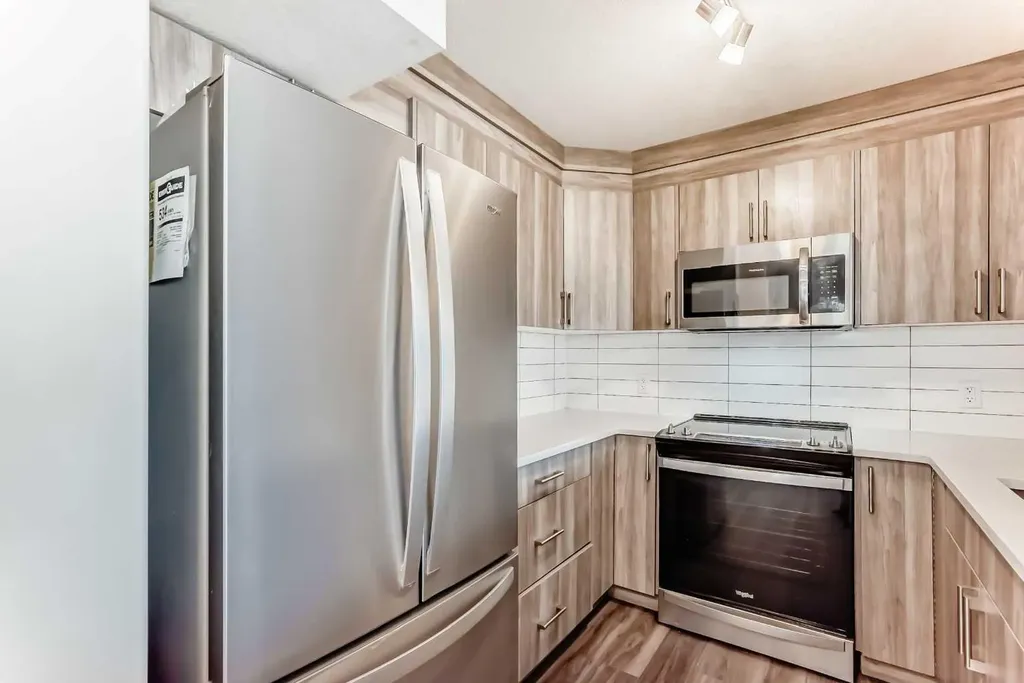 6118 80 Avenue NE Calgary AB T3J 0S6