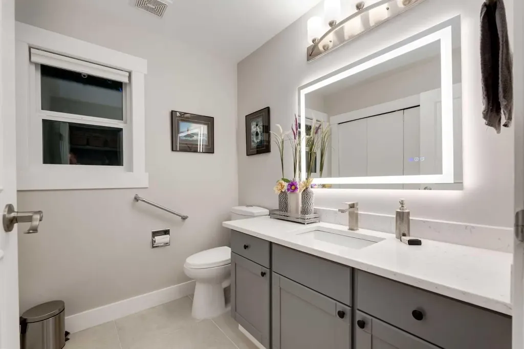 9915 Patton Road SW Calgary AB T2V 5G1