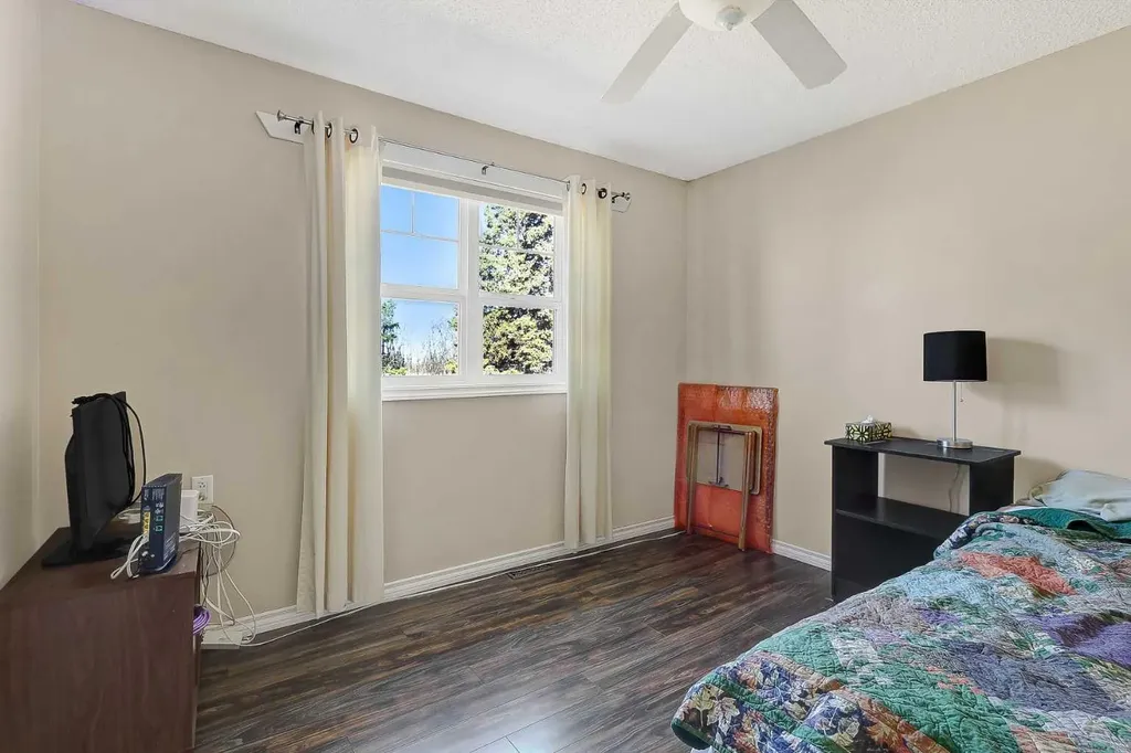 72101 261 Range Road Range Ridgevalley AB T0H 0Y0
