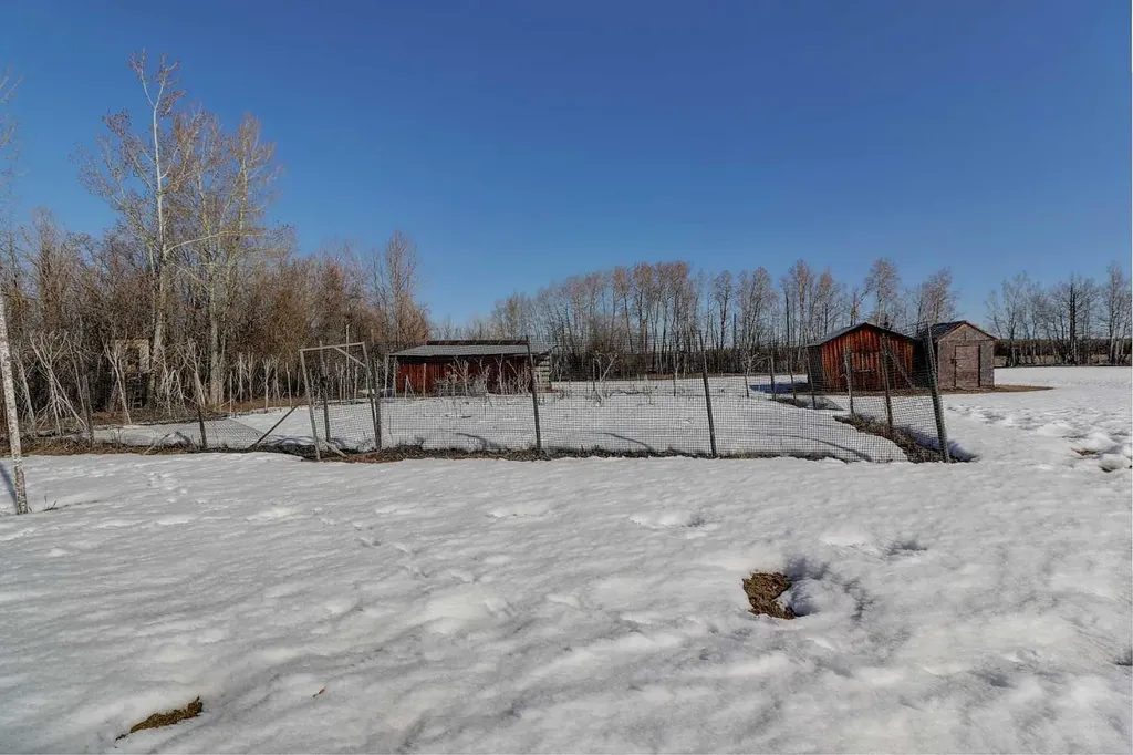 72101 261 Range Road Range Ridgevalley AB T0H 0Y0