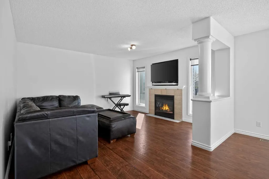 268 Westmount Crescent Okotoks AB T1S2J1