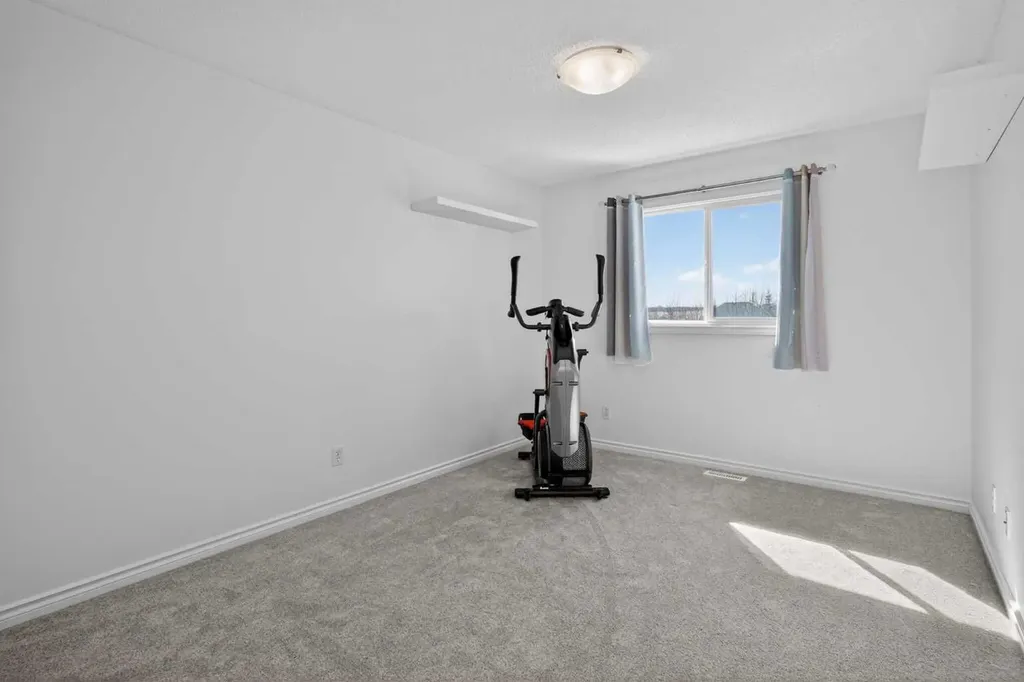 268 Westmount Crescent Okotoks AB T1S2J1