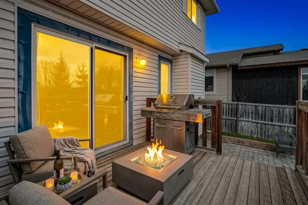 268 Westmount Crescent Okotoks AB T1S2J1