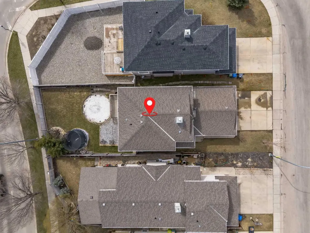268 Westmount Crescent Okotoks AB T1S2J1