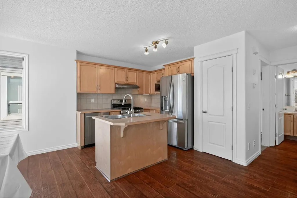 268 Westmount Crescent Okotoks AB T1S2J1