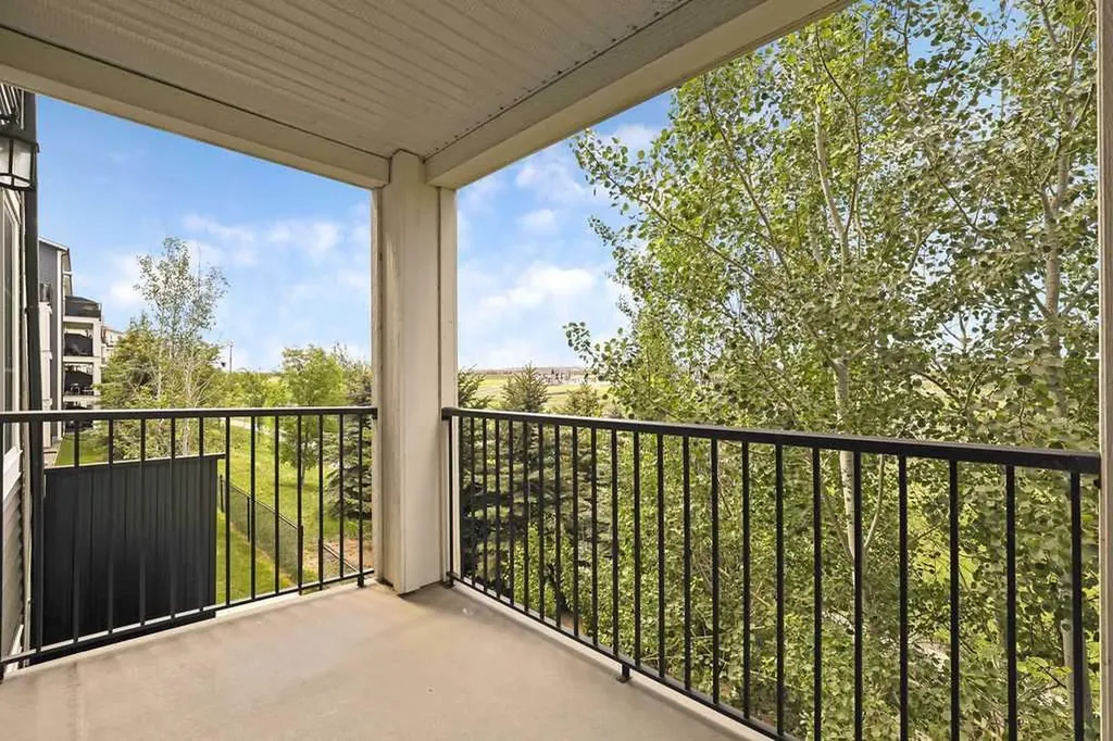 99 Copperstone Park SE Calgary AB T2Z 5C9