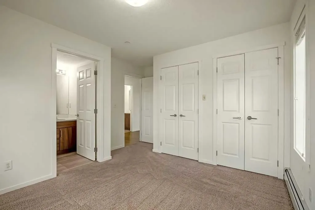 99 Copperstone Park SE Calgary AB T2Z 5C9