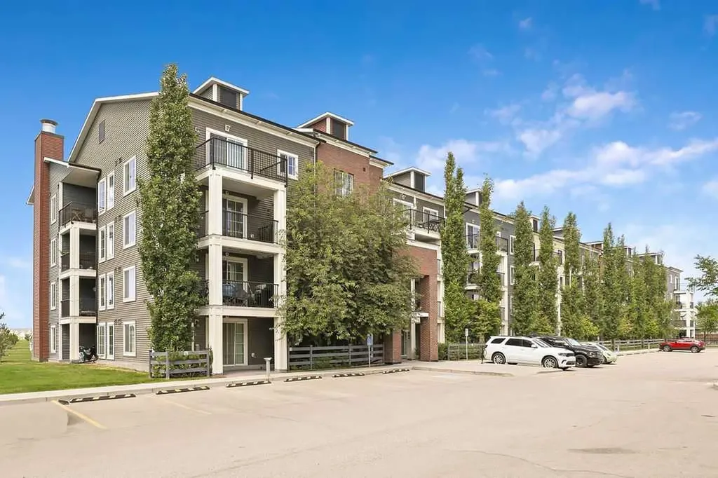 99 Copperstone Park SE Calgary AB T2Z 5C9