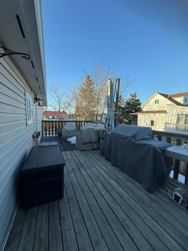 4819 1 Street Donnelly AB T0H 1G0