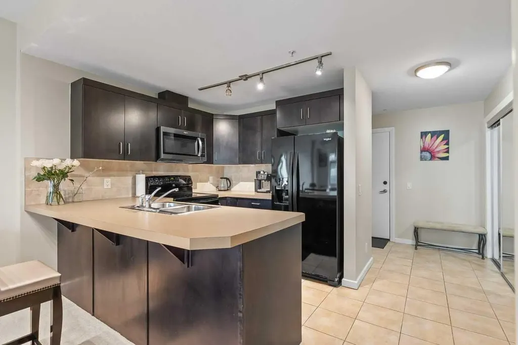 1410 1 Street SE Calgary AB T2G 2J3