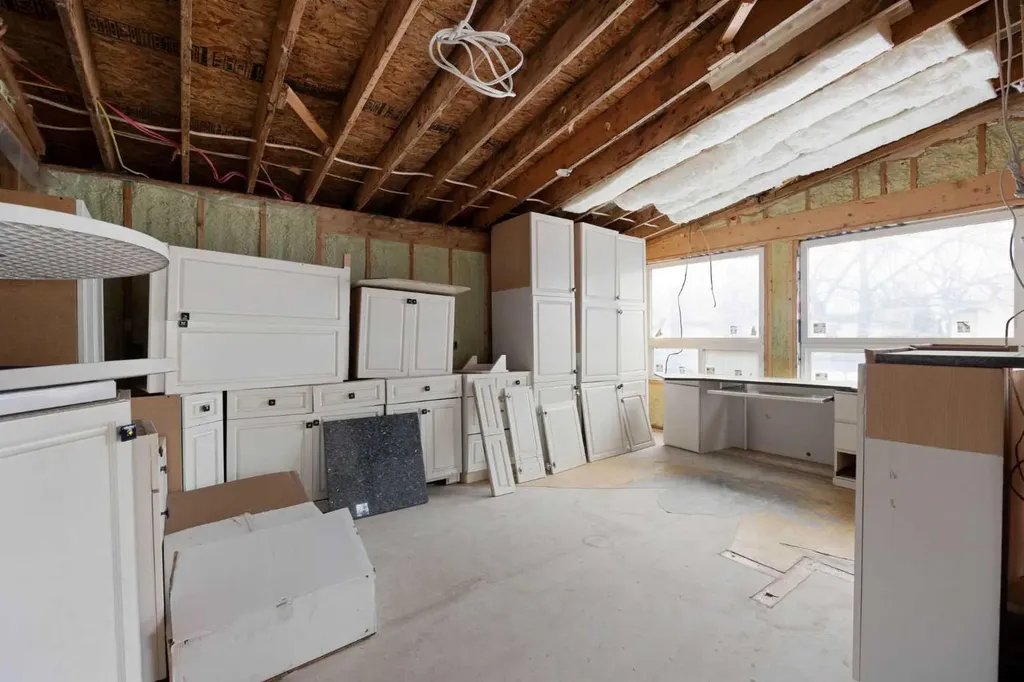 232 Greenwich Lane Fort Mcmurray AB T9H 3Z3