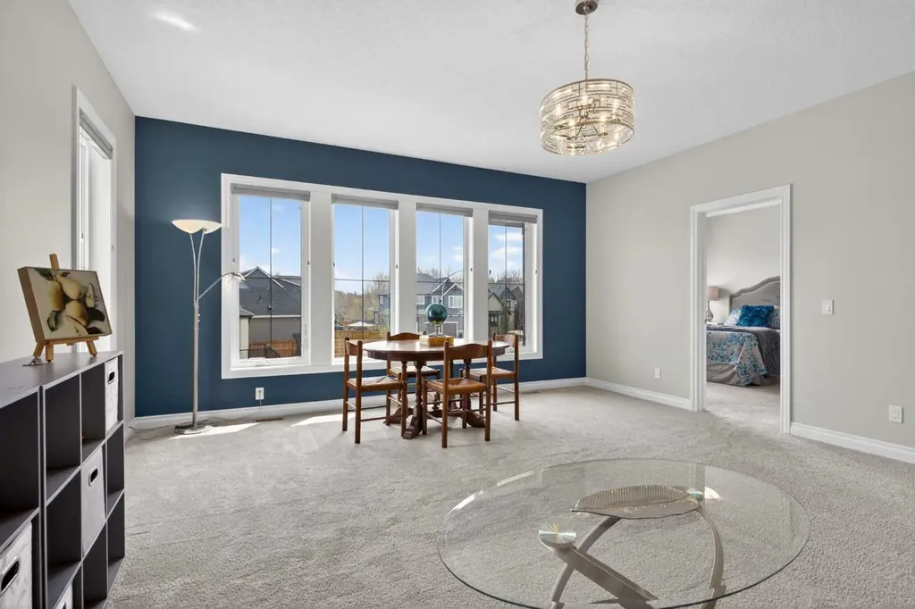 73 Rockyvale Green NW Calgary AB T3G 0G4