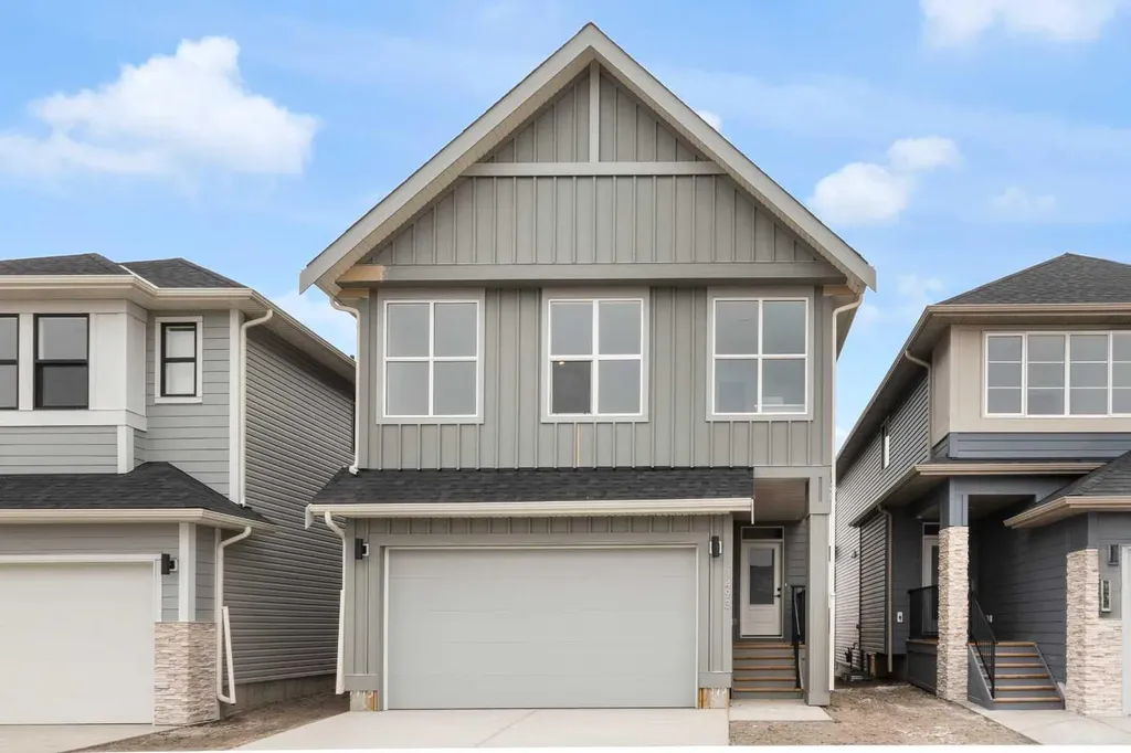 1493 South Point Villas SW Airdrie AB T4B 5P2