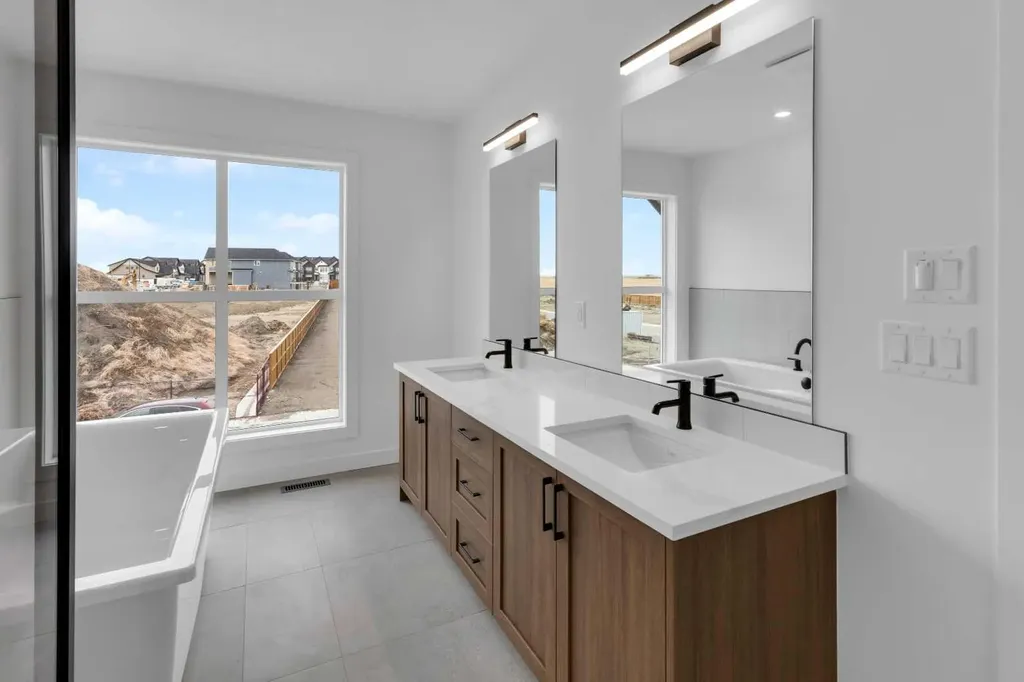 1493 South Point Villas SW Airdrie AB T4B 5P2