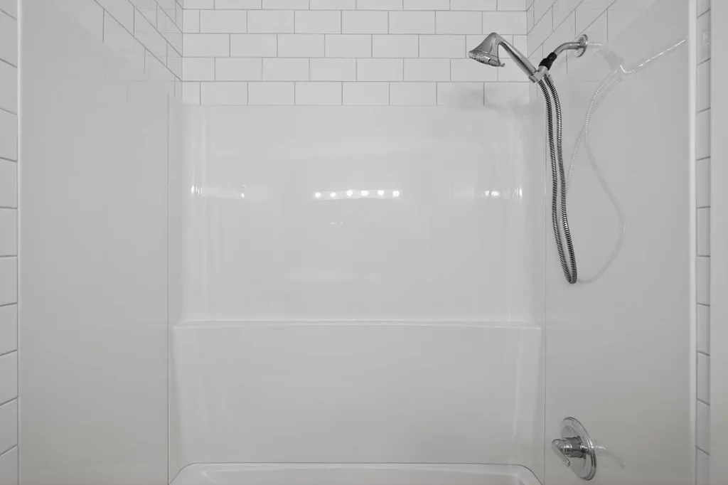 13045 6 Street SW Calgary AB T2W 5H1